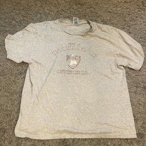 Delta Men's Grey and Burgundy T-shirt